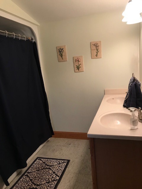 432 Angell Road Lincoln, RI 02865 - Photo 14 of 23 Gallery Image 14
