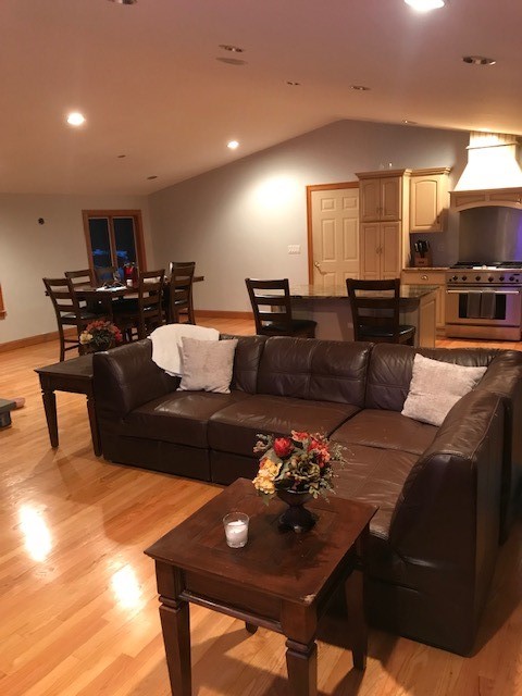 432 Angell Road Lincoln, RI 02865 - Photo 3 of 23 Gallery Image 3