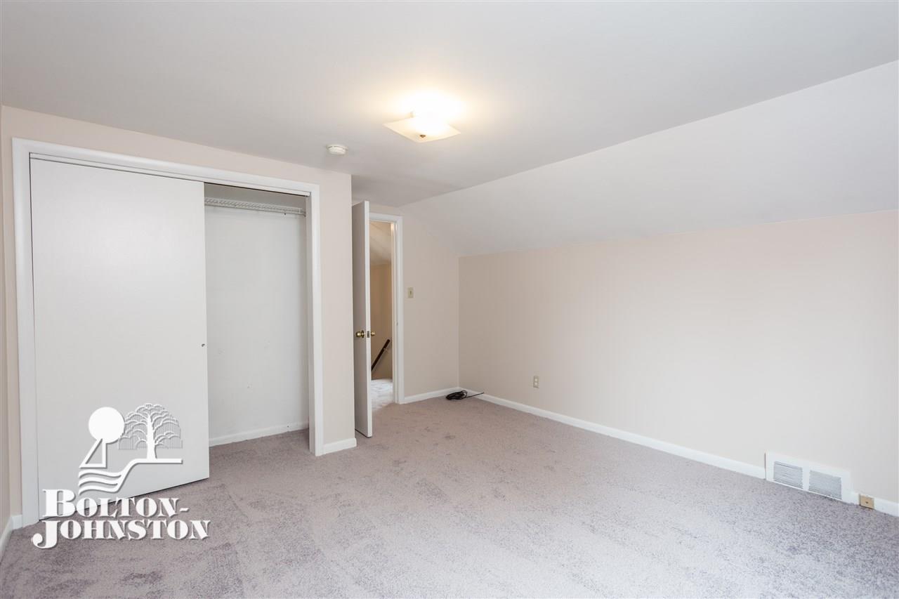 128 Muir Road Grosse Pointe Farms, MI 48236 - Photo 23 of 28