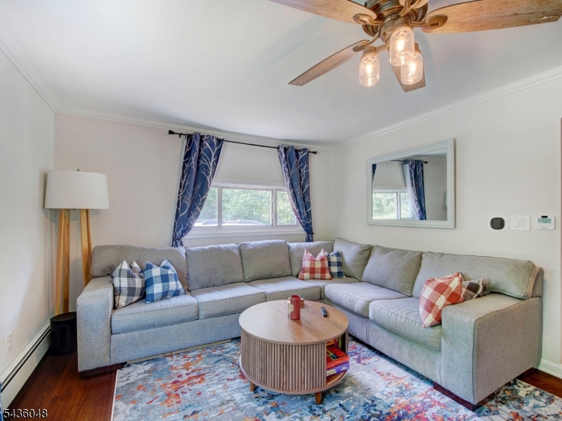 196 Bartley Road Long Valley, NJ 07853 - Photo 10 of 29