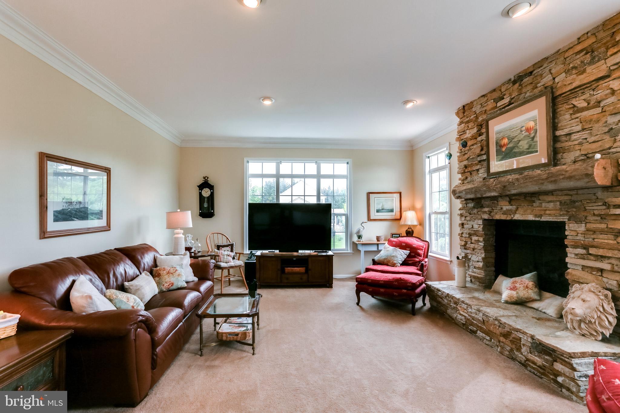 6151 Challedon Circle Mount Airy, MD 21771 - Photo 15 of 59