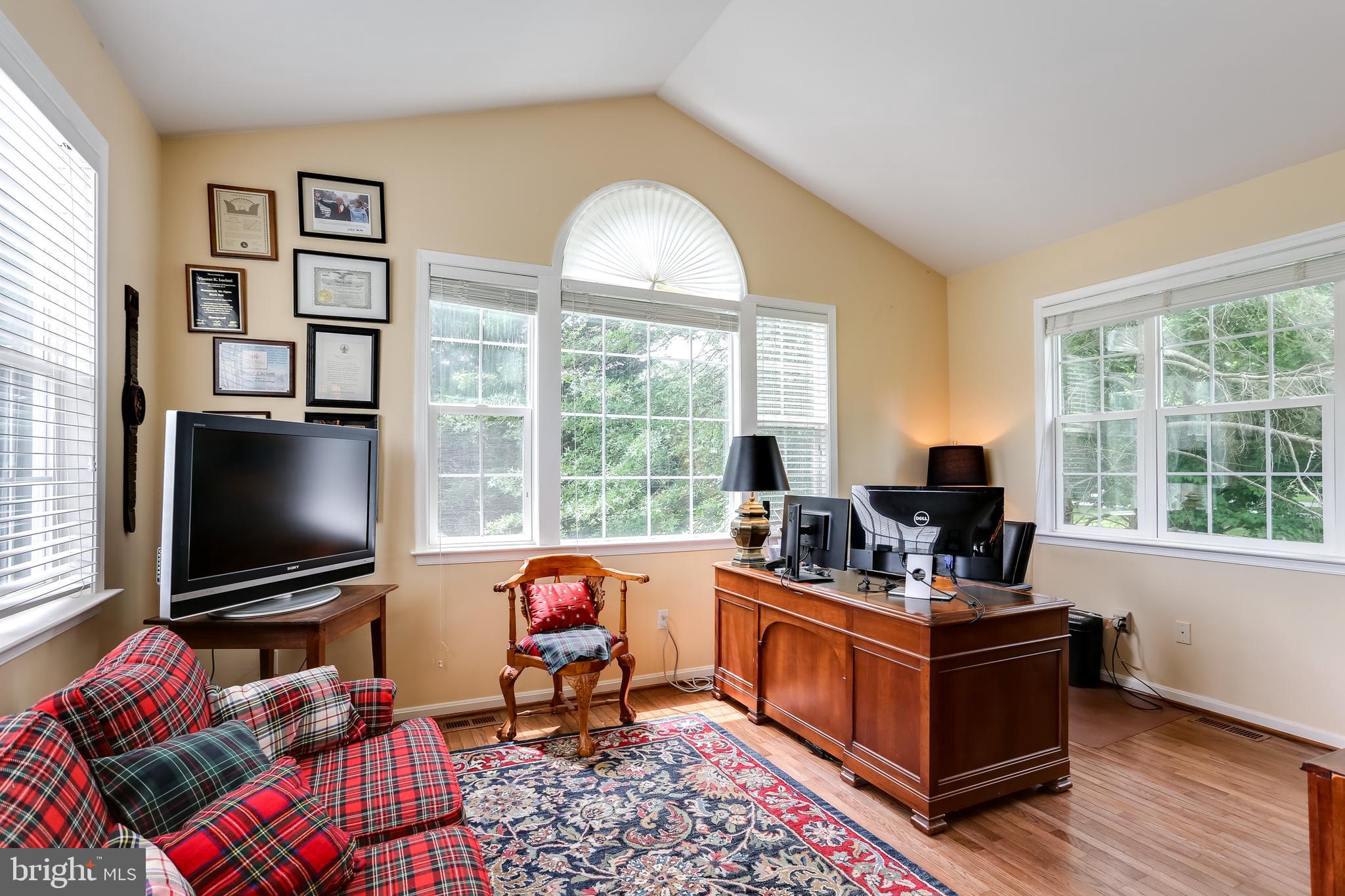 6151 Challedon Circle Mount Airy, MD 21771 - Photo 19 of 59