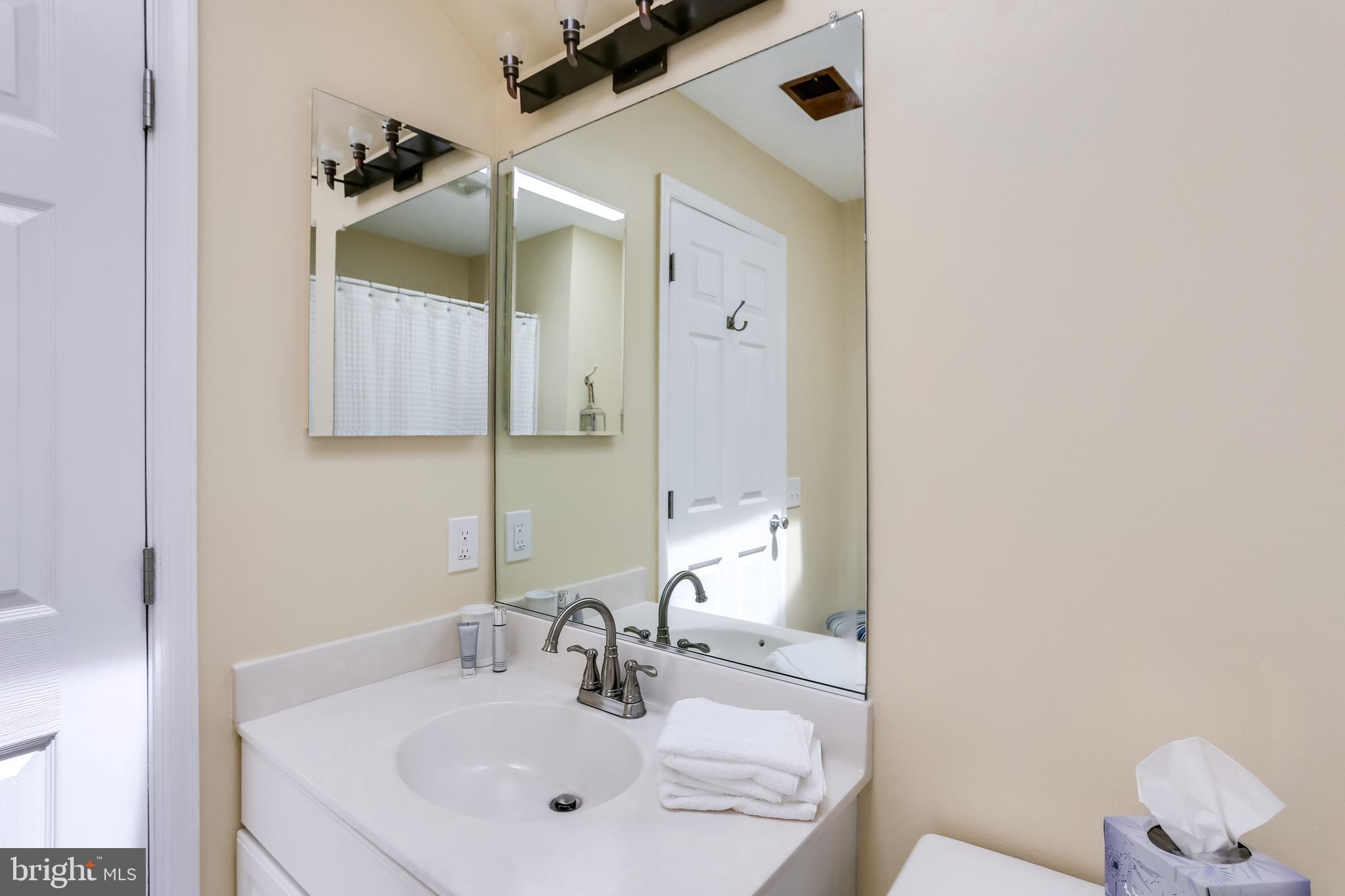 6151 Challedon Circle Mount Airy, MD 21771 - Photo 36 of 59