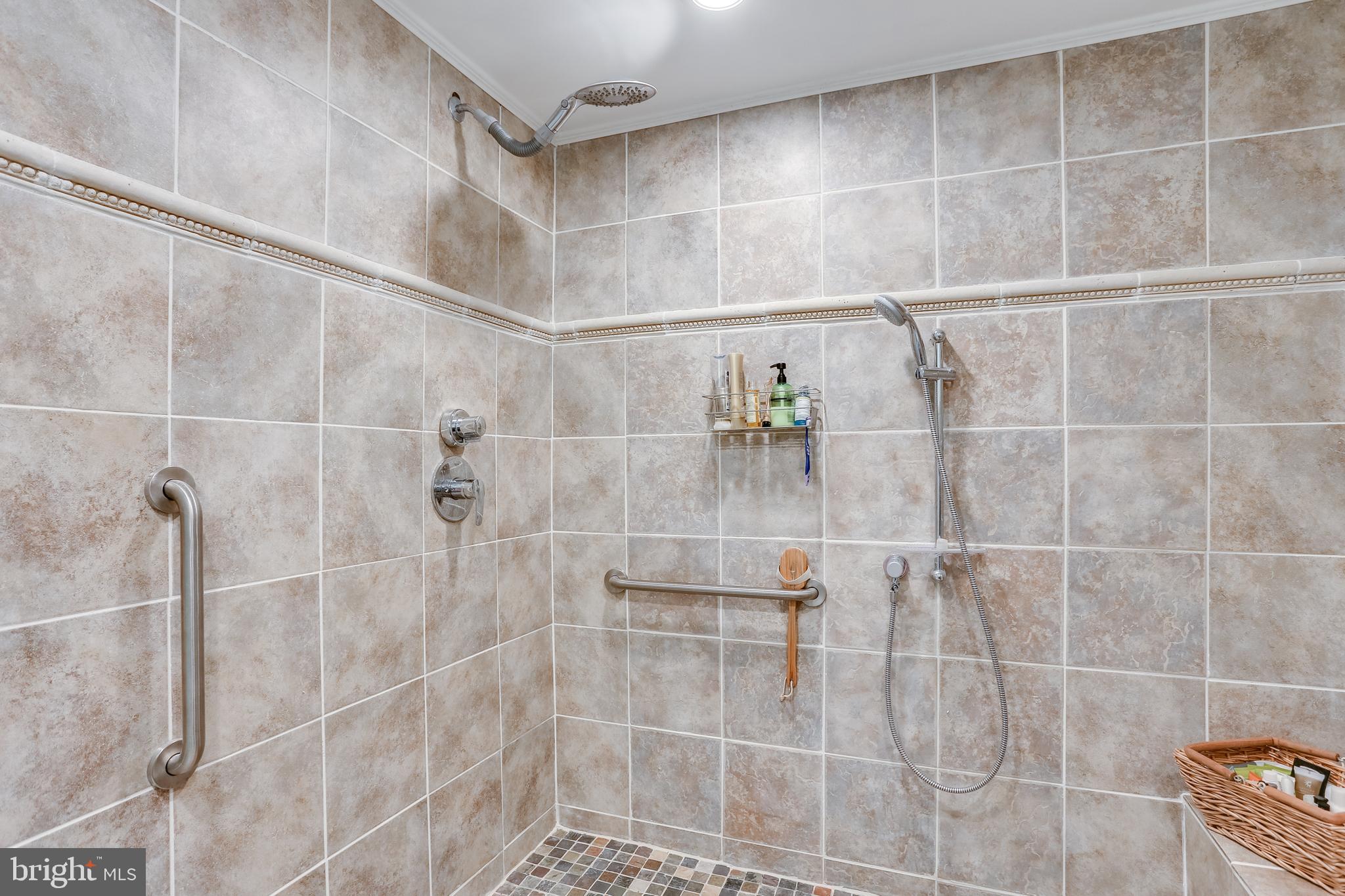 6151 Challedon Circle Mount Airy, MD 21771 - Photo 39 of 59