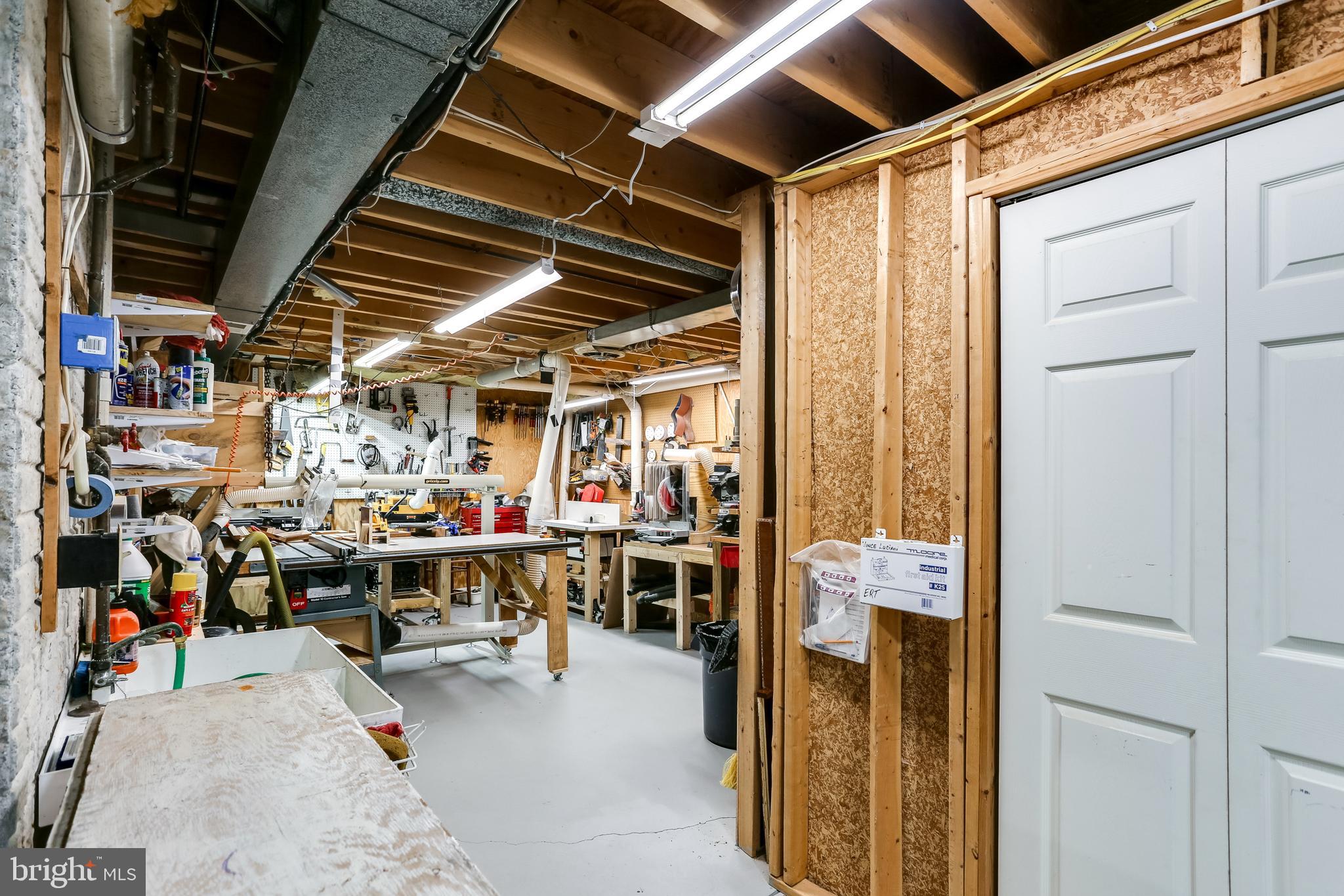 6151 Challedon Circle Mount Airy, MD 21771 - Photo 43 of 59