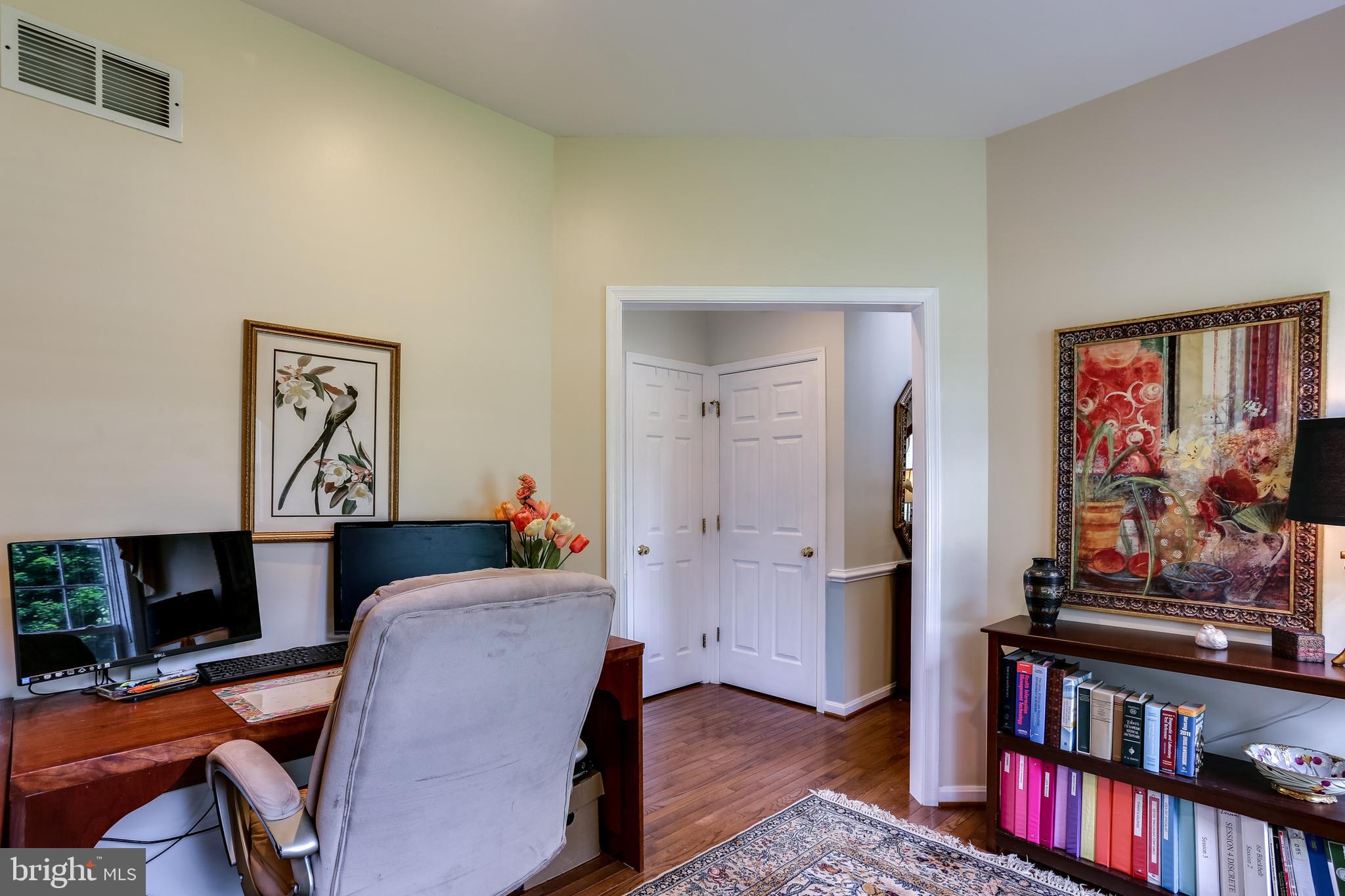 6151 Challedon Circle Mount Airy, MD 21771 - Photo 8 of 59