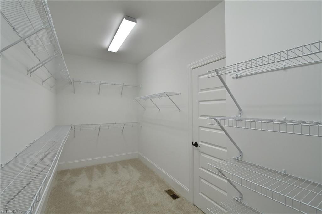 5577 Addlestone Road Winston-Salem, NC 27106 - Photo 11 of 26 Gallery Image 11