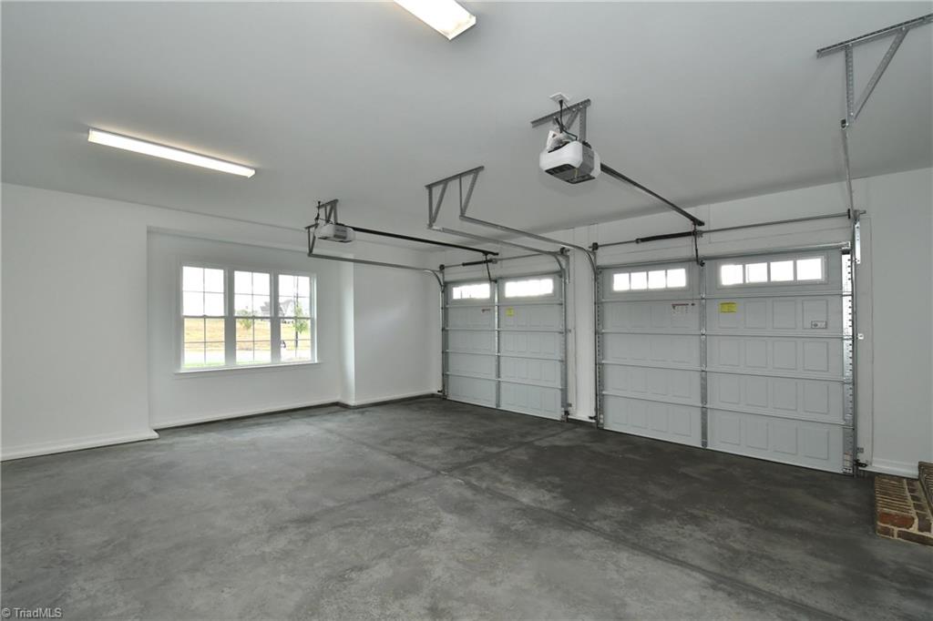 5577 Addlestone Road Winston-Salem, NC 27106 - Photo 17 of 26 Gallery Image 17
