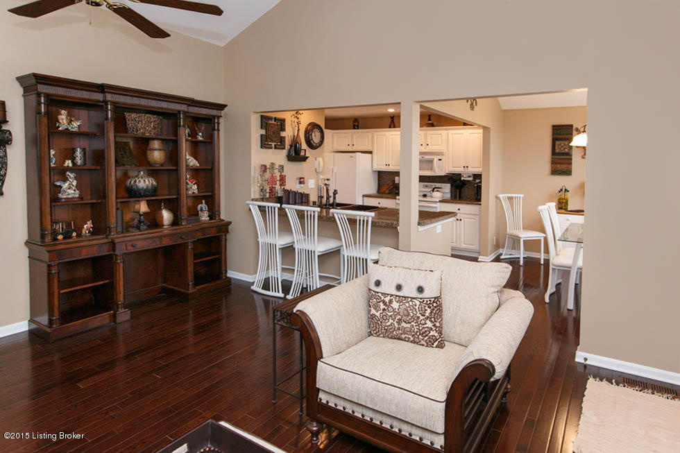 6715 Grandfield Road Louisville, KY 40258 - Photo 10 of 44 668A7506