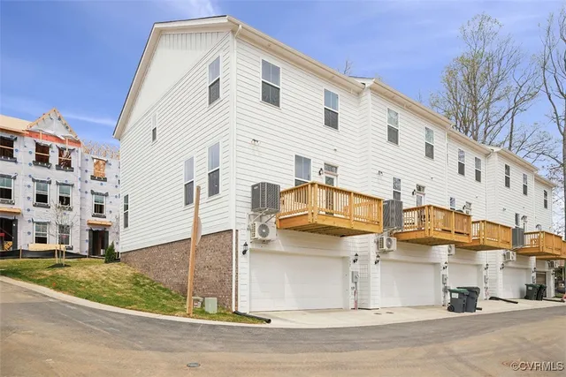 a view of a white building