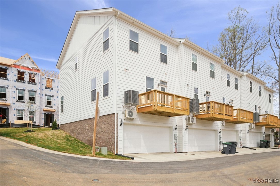 200 That Way Midlothian, VA 23114 - Photo 32 of 35 a view of a white building