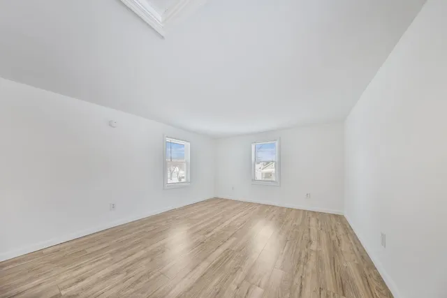 $2,400 | 820 Brown Street, Valparaiso, IN 46383