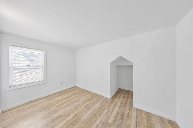 $2,400 | 820 Brown Street, Valparaiso, IN 46383