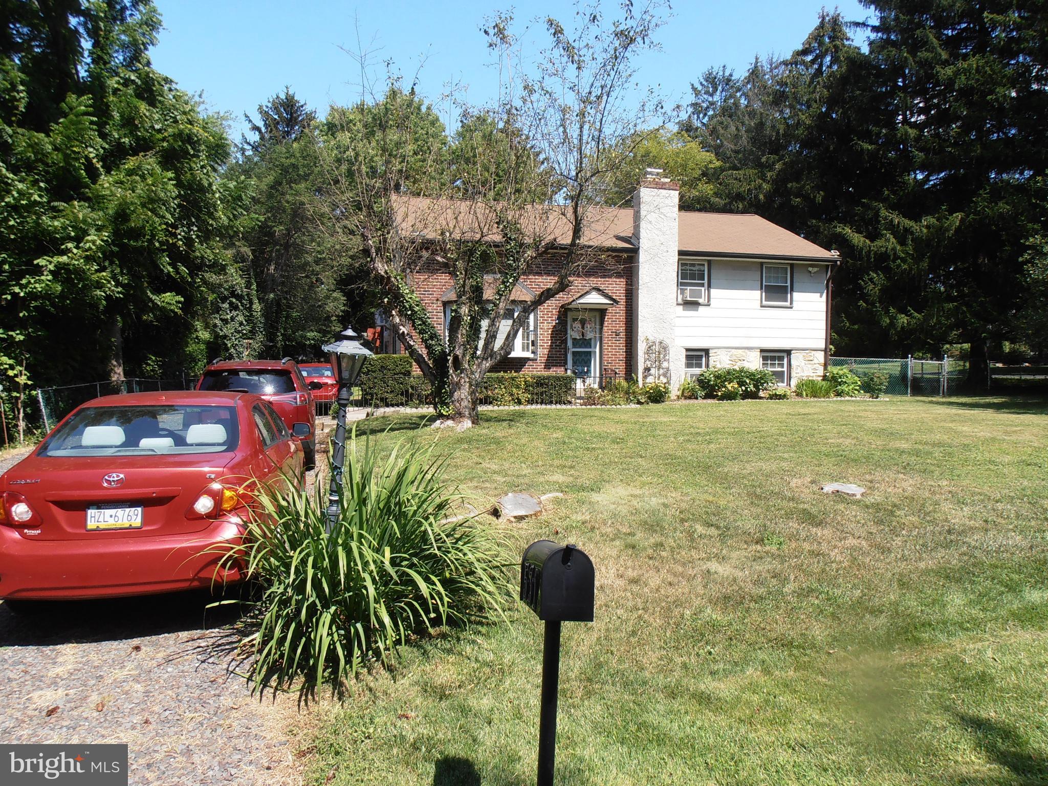 531 Meadow Road Chalfont, PA 18914 - Photo 2 of 47 Exterior front pic#2
