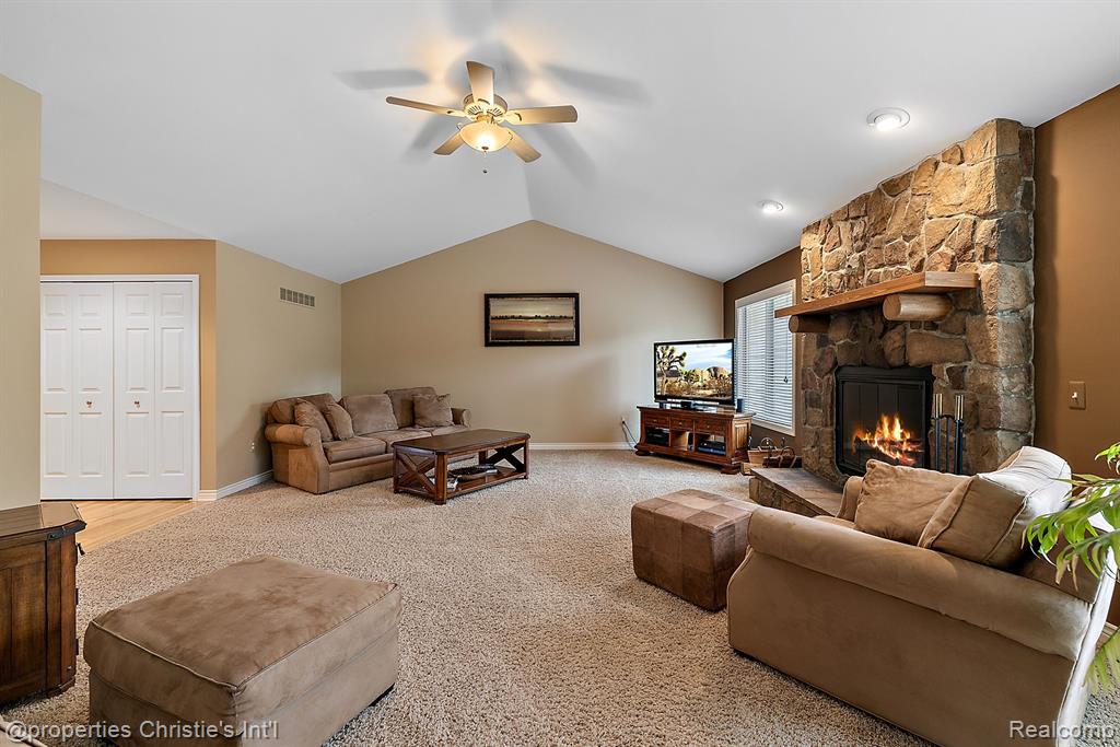 3654 McComb Drive Rochester Hills, MI 48307 - Photo 21 of 49