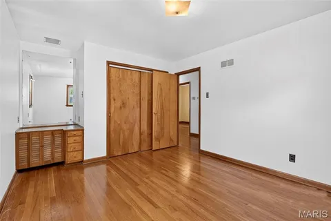 $259,900 | 1011 Hawthorn Avenue, St. Charles, MO 63301