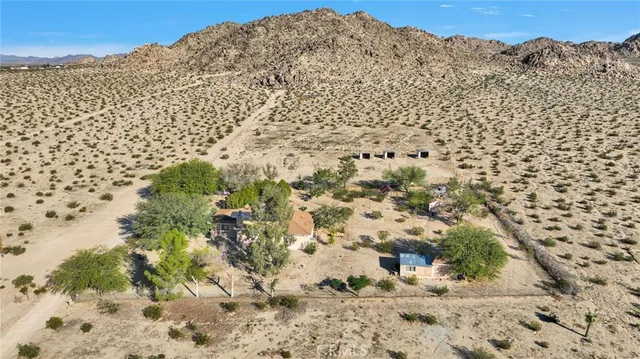 $409,900 | 38744 East End Road, Lucerne Valley, CA 92356
