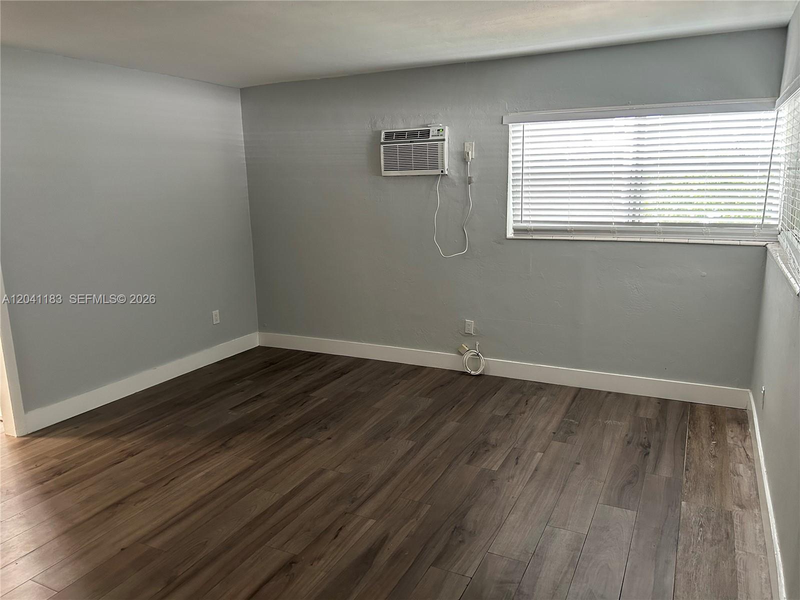 1346 Alton Road, Unit A1 Miami Beach, FL 33139 - Photo 8 of 11