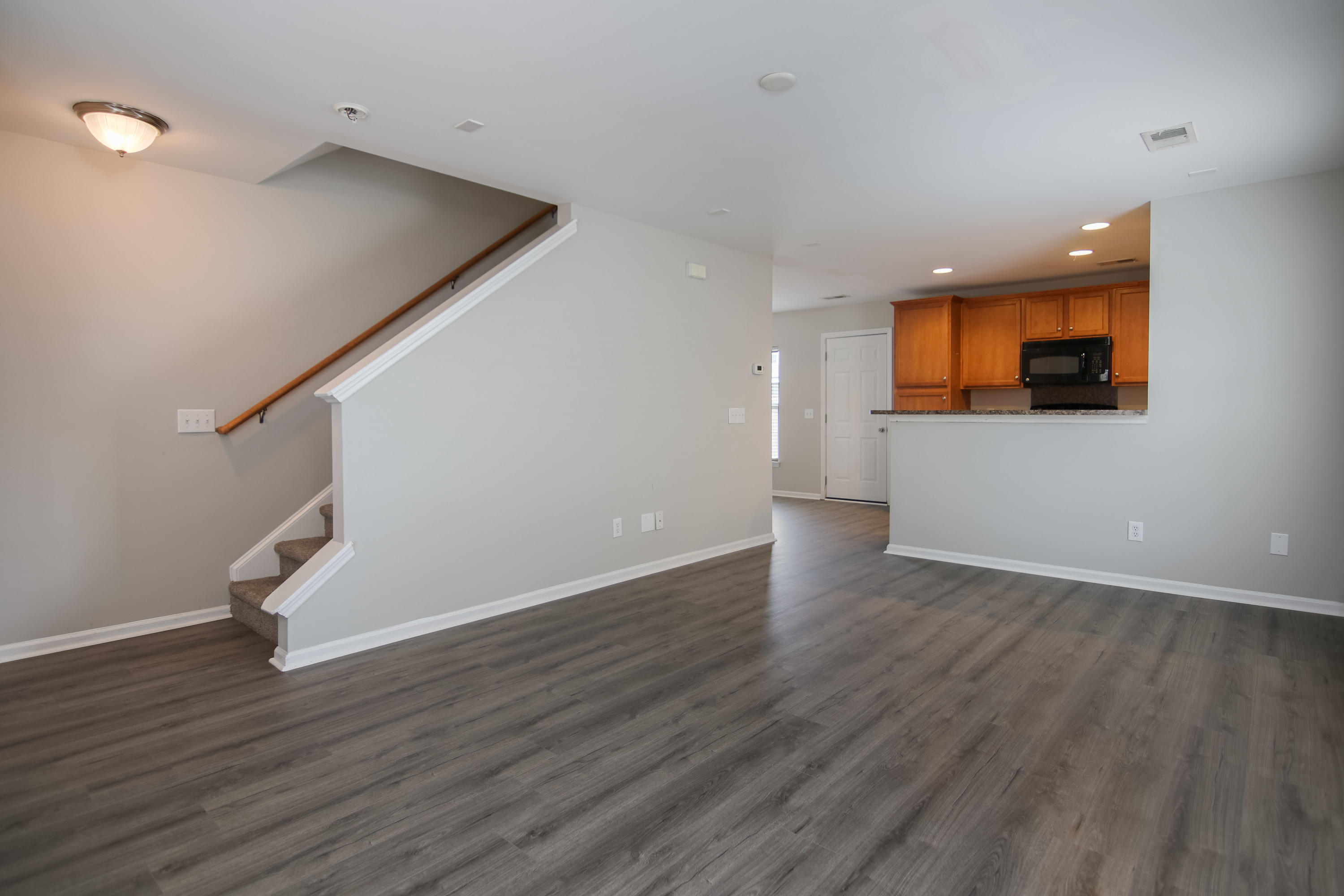 1111 Flyway Road Summerville, SC 29483 - Photo 3 of 9 IMG_8301-Edit