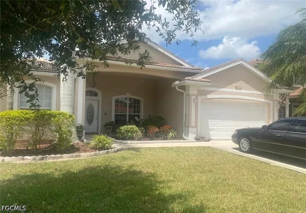 $2,800 | 9561 Blue Stone Circle, Fort Myers, FL 33913