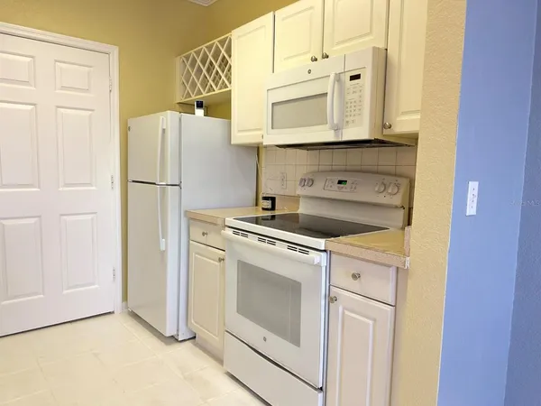 $1,995 | 1216 South Missouri Avenue, Unit 120, Clearwater, FL 33756