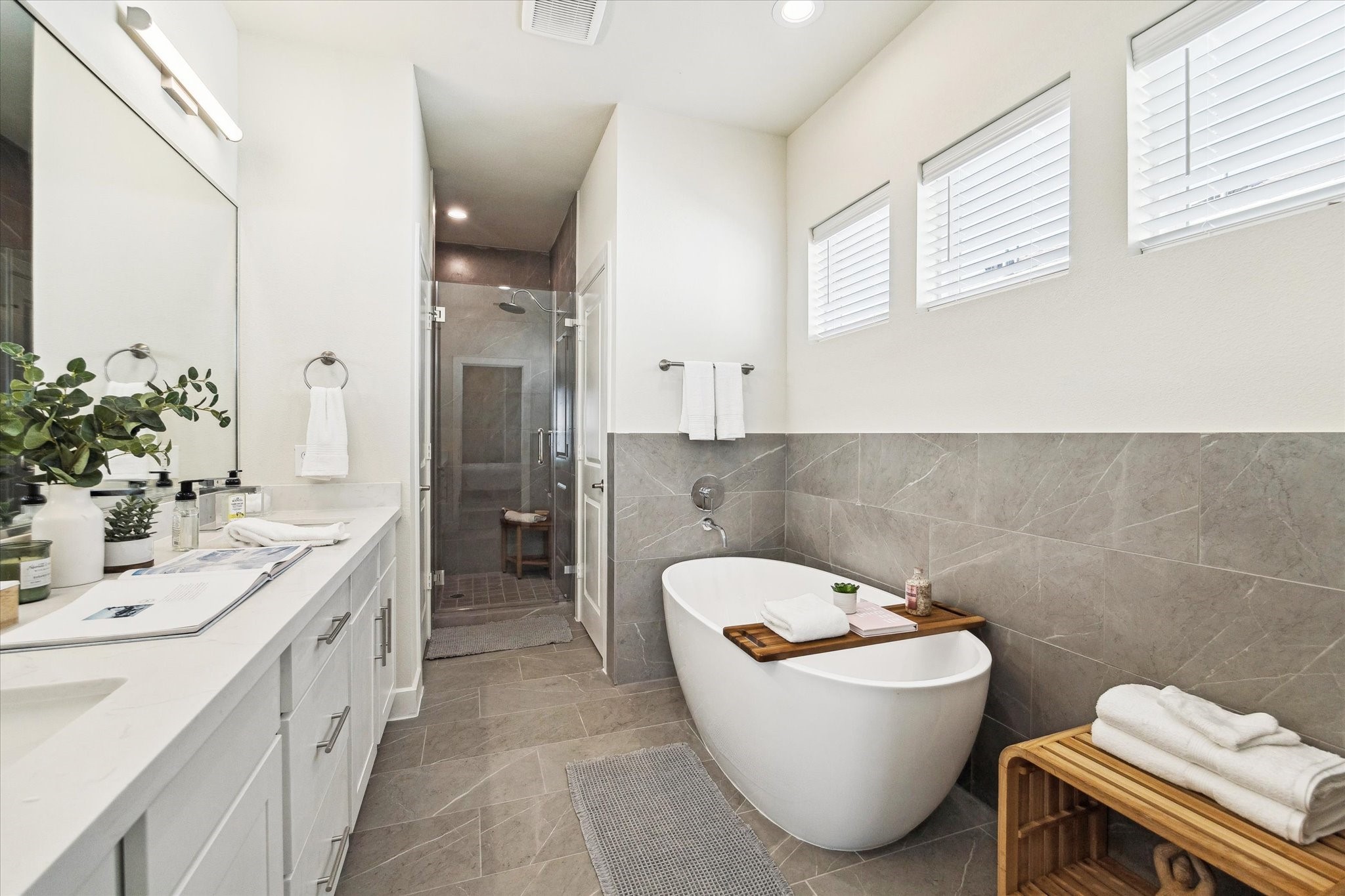 10616 Cascade Ledge Lane Houston, TX 77025 - Photo 13 of 20 Spa-inspired finishes and a spacious layout create a calming retreat within the primary suite.