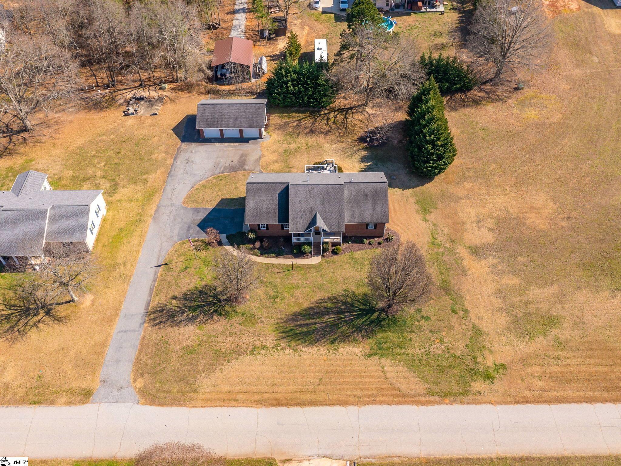346 Shoreham Lane Inman, SC 29349 - Photo 4 of 36