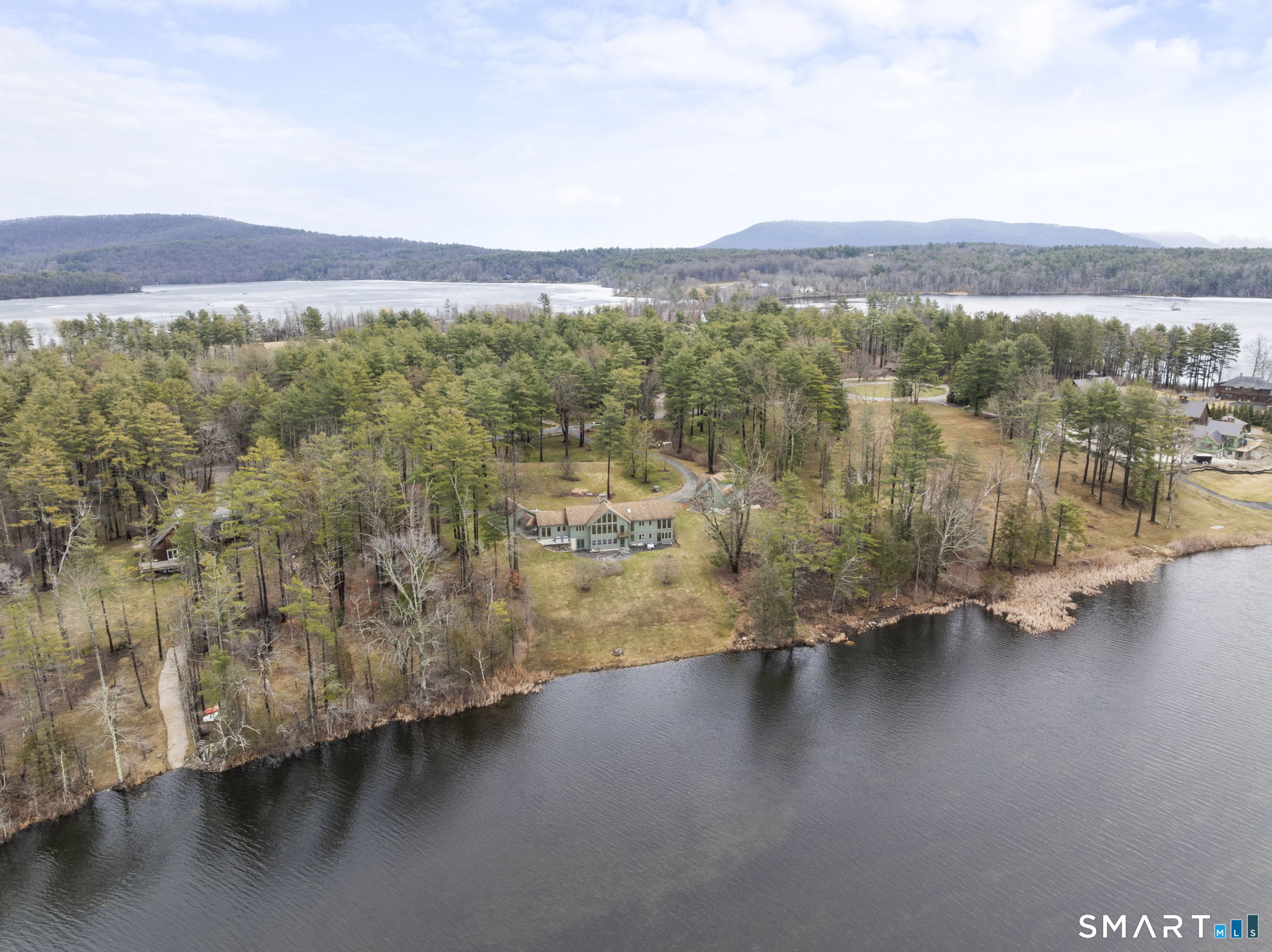 99 Washinee Heights Road Salisbury, CT 06068 - Photo 3 of 34