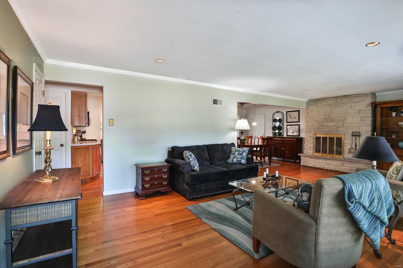 5006 East Concord Road St. Louis, MO 63128 - Photo 3 of 35 Gallery Image 3