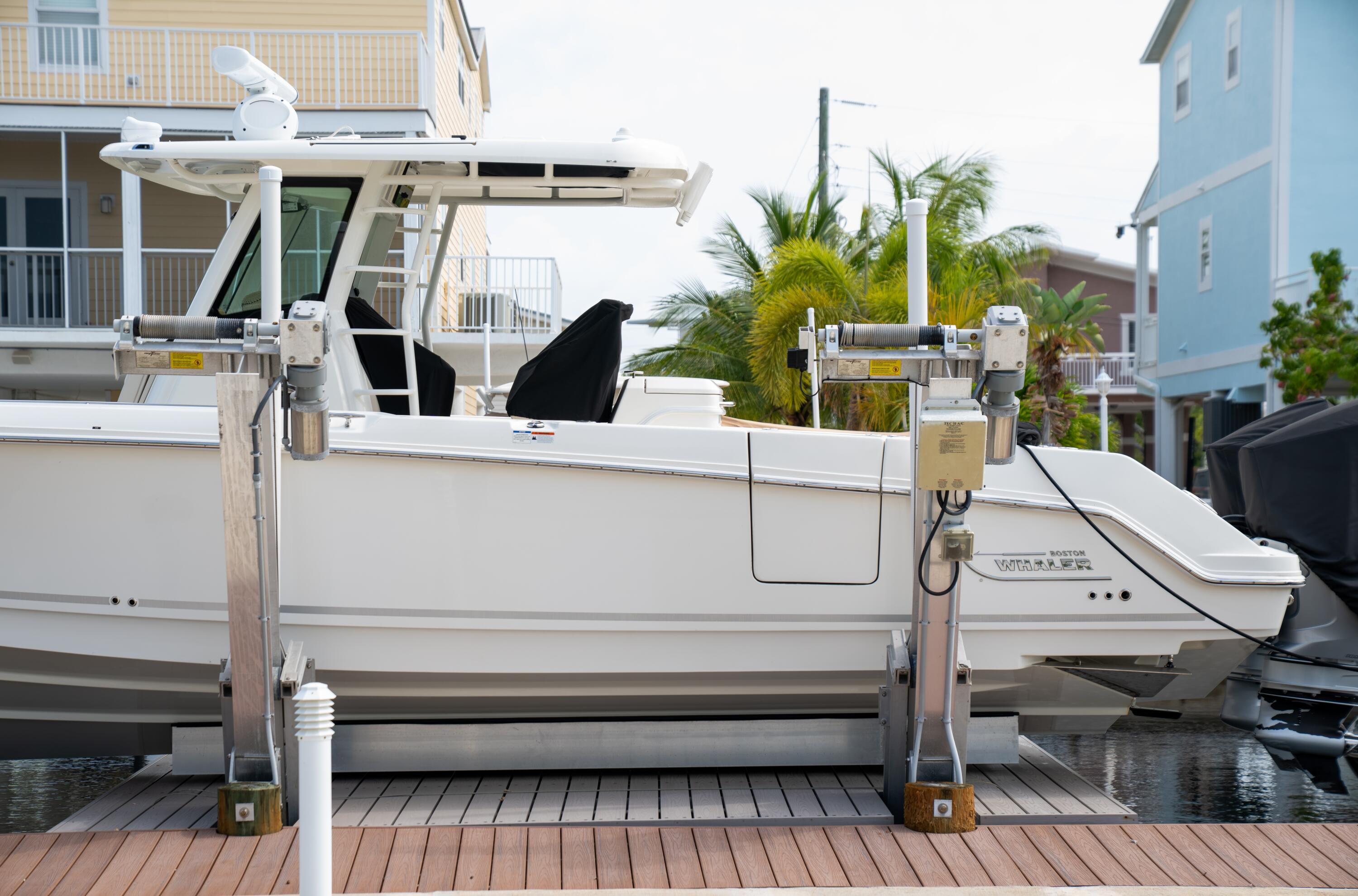 475 Bahia Honda Road Key Largo, FL 33037 - Photo 129 of 134 a view of outdoor space with seating area