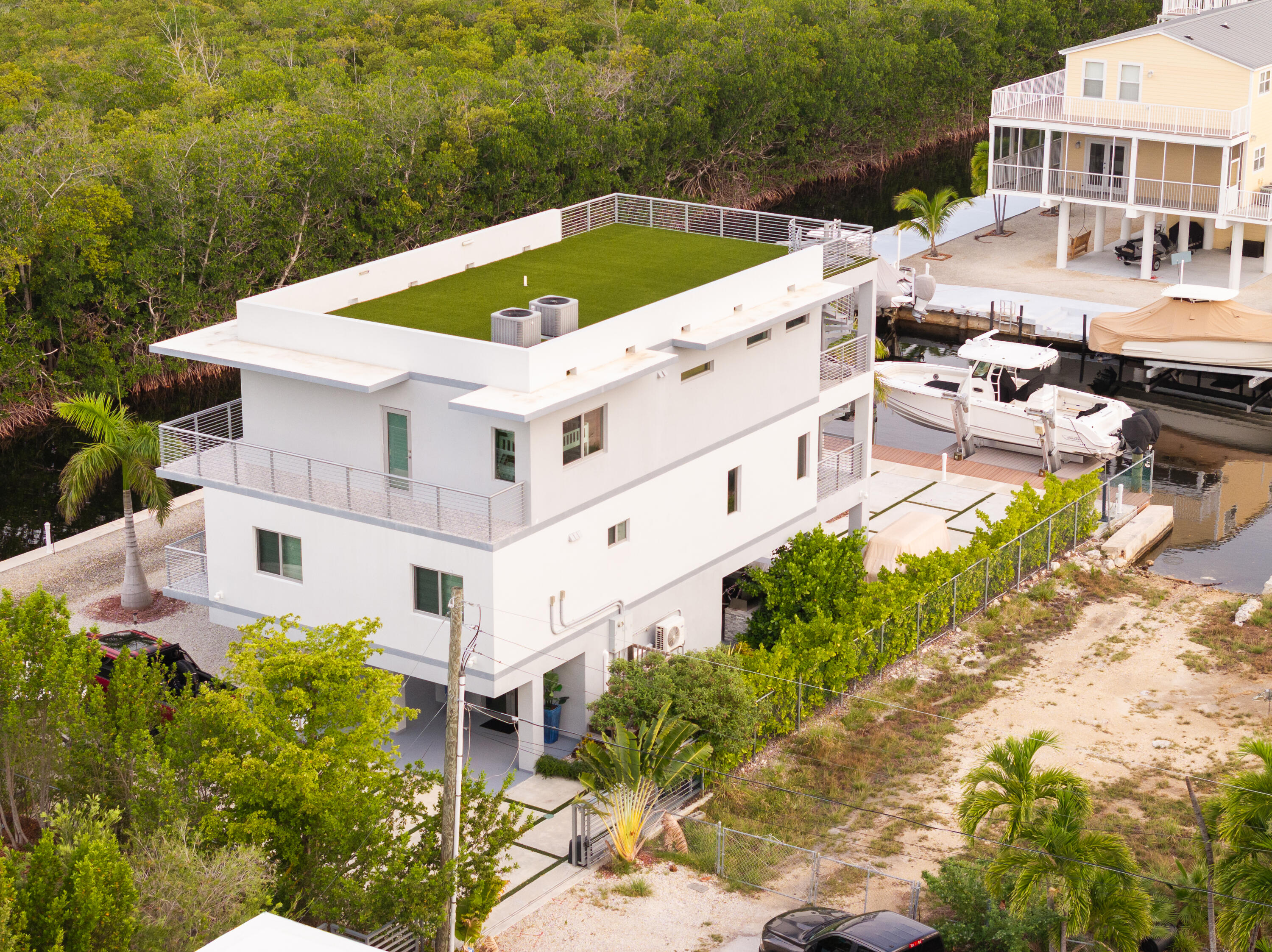 475 Bahia Honda Road Key Largo, FL 33037 - Photo 17 of 134 DJI_20250601065914_0082_D