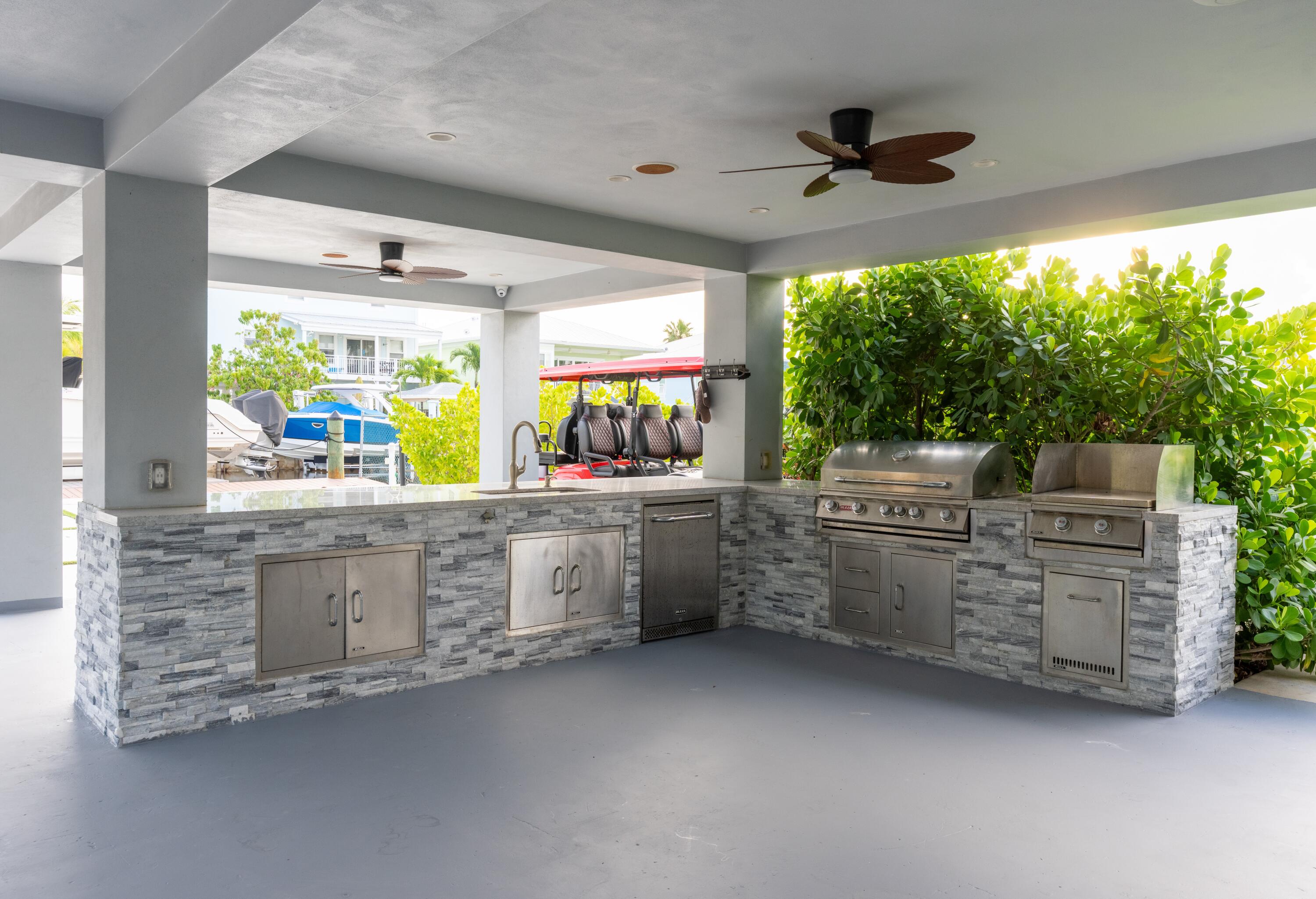 475 Bahia Honda Road Key Largo, FL 33037 - Photo 33 of 134 DSC07093-HDR