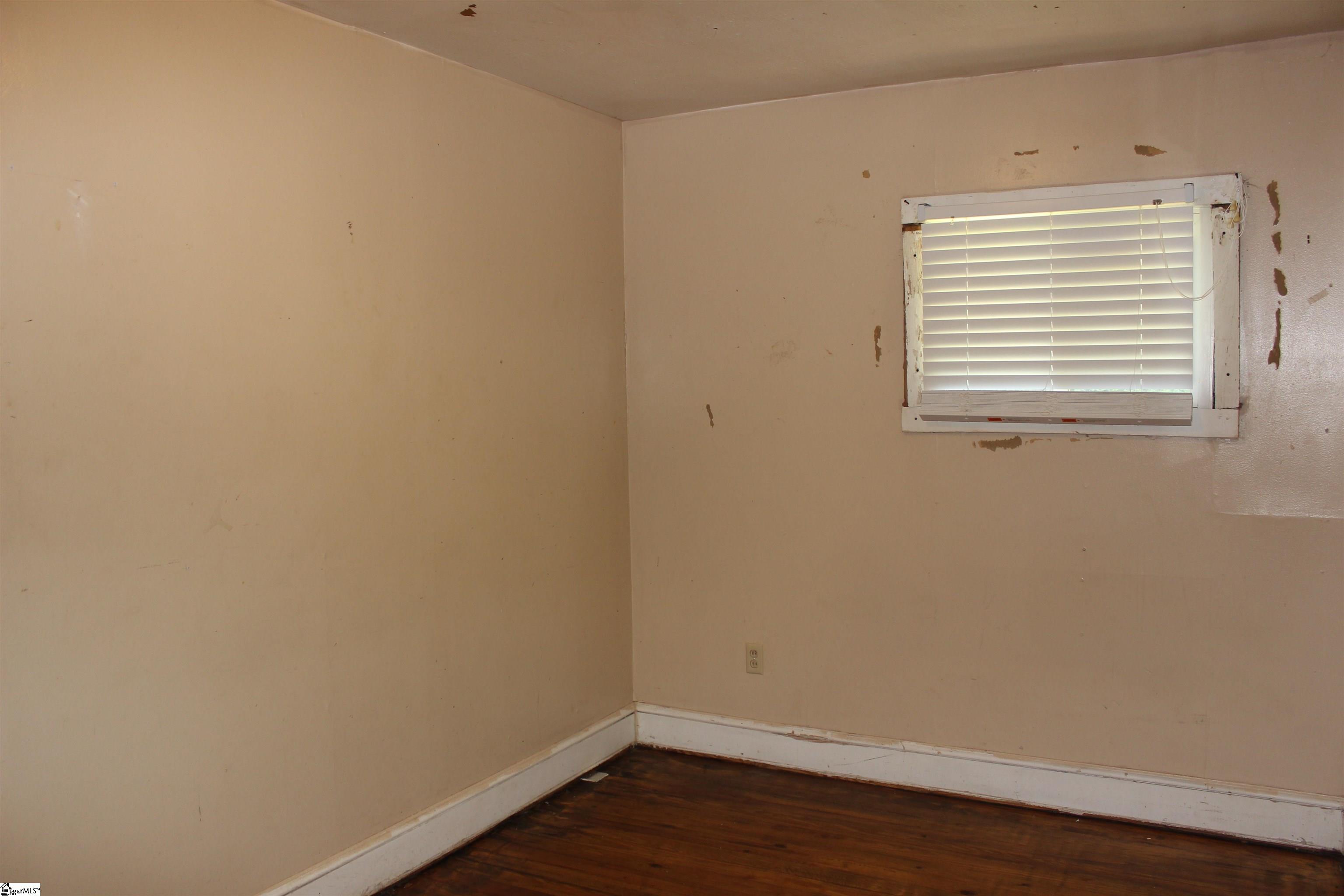 1120 Old Bessie Road Piedmont, SC 29673 - Photo 14 of 19