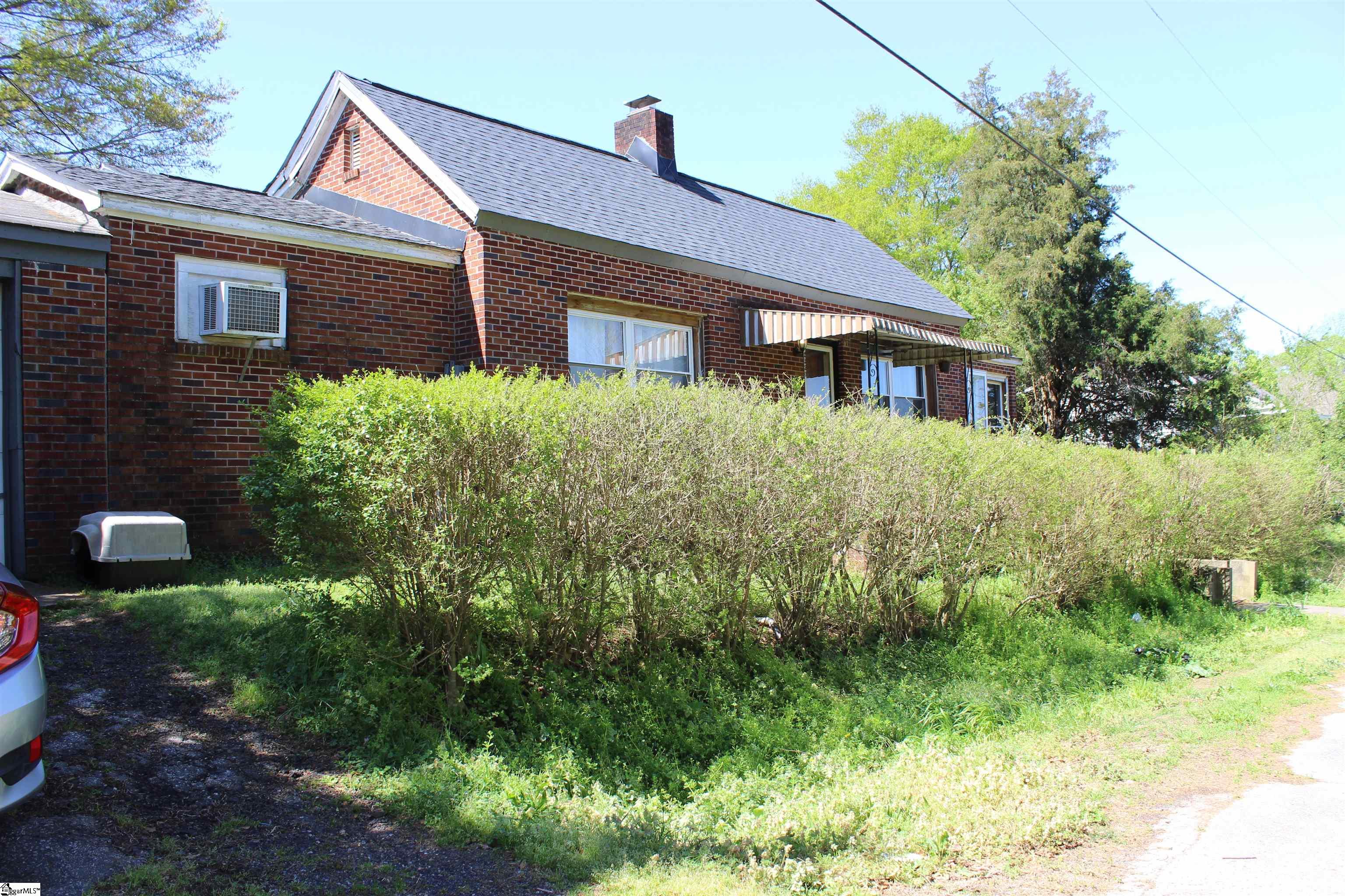 1120 Old Bessie Road Piedmont, SC 29673 - Photo 2 of 19