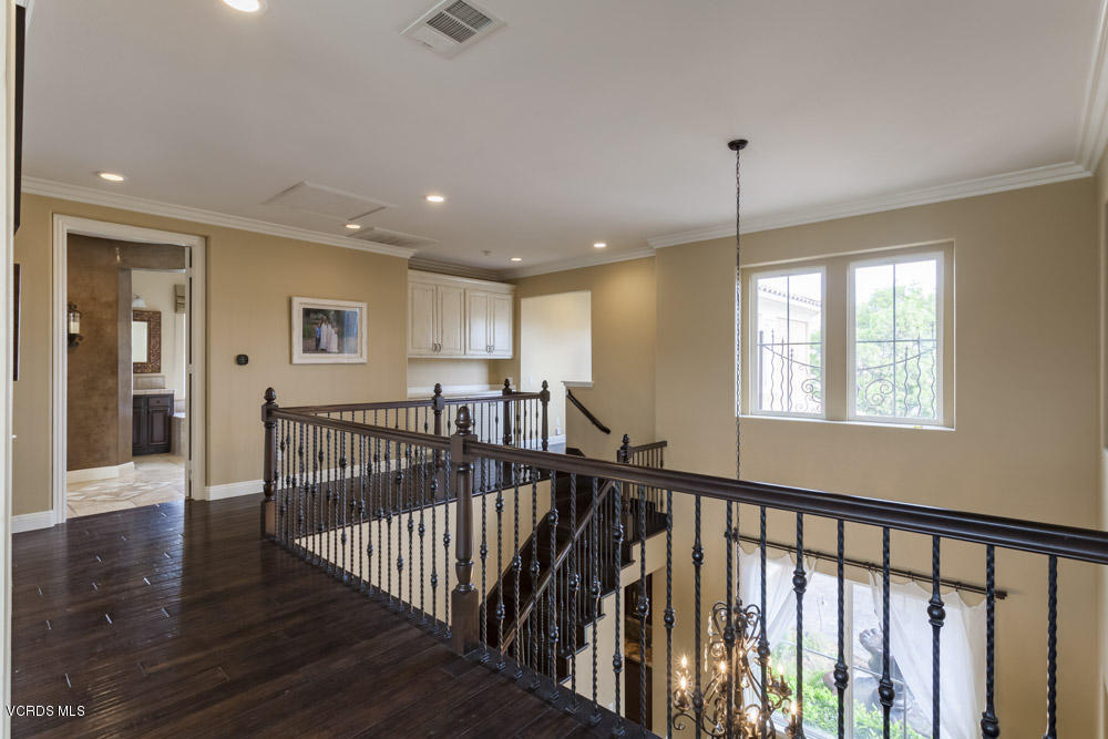 6807 Blue Ridge Way Moorpark, CA 93021 - Photo 23 of 65 BlueRidge_Low-30