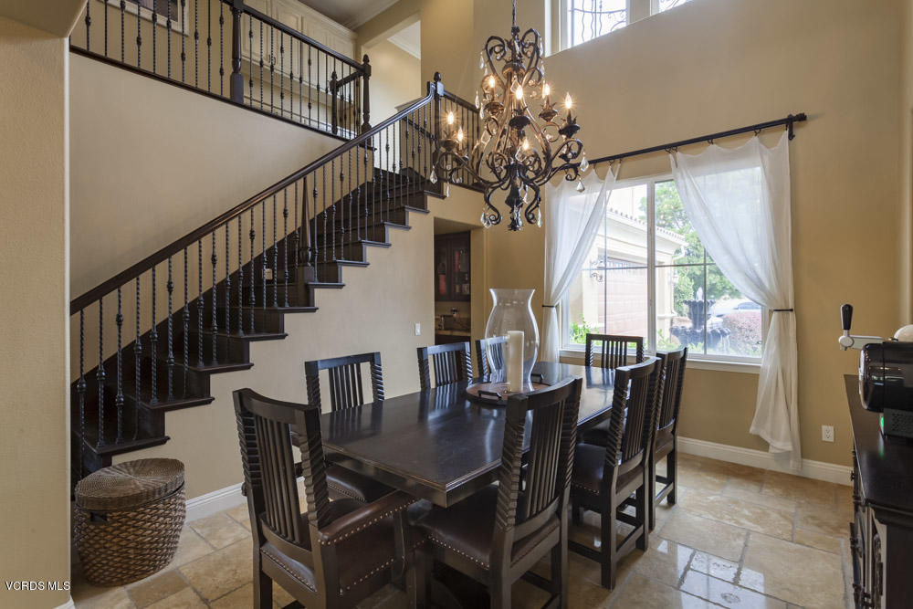 6807 Blue Ridge Way Moorpark, CA 93021 - Photo 9 of 65 BlueRidge_Low-10
