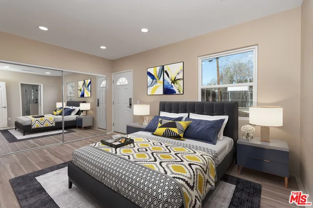 $2,250 | 12015 Califa Street, Valley Village, CA 91607