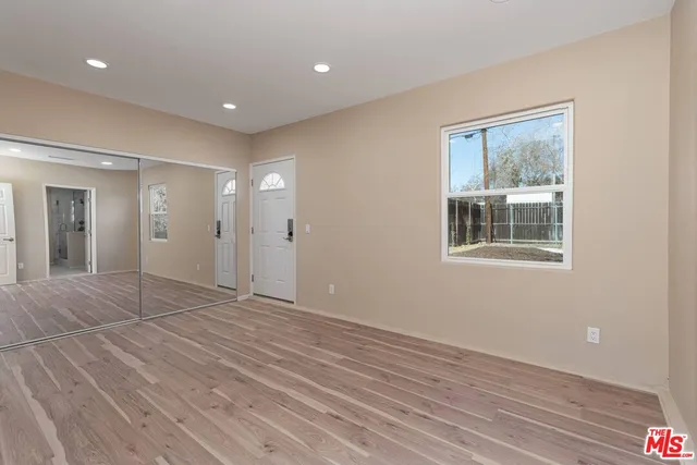 $2,250 | 12015 Califa Street, Valley Village, CA 91607