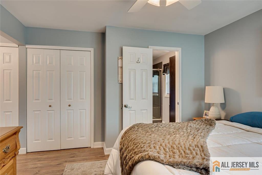 39 Kendall Road Kendall Park, NJ 08824 - Photo 22 of 41