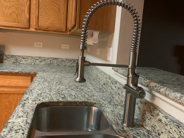 $2,500 | 1777 Concord Drive, Glendale Heights, IL 60139