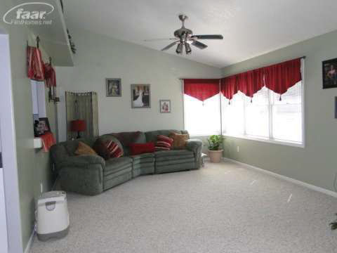 3047 East Farrand Road Clio, MI 48420 - Photo 7 of 18 20372818-6.JPG