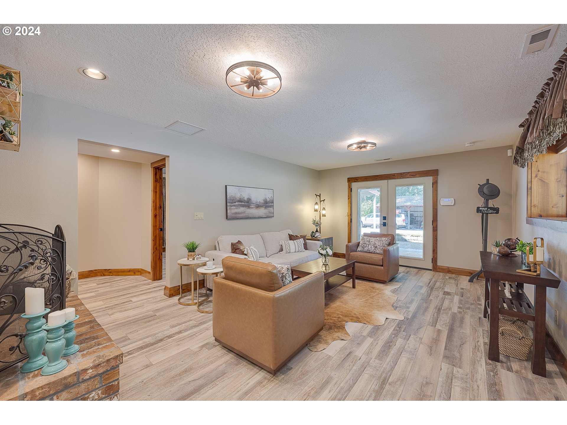 23501 South Fellows Road Beavercreek, OR 97004 - Photo 19 of 45 Gallery Image 19