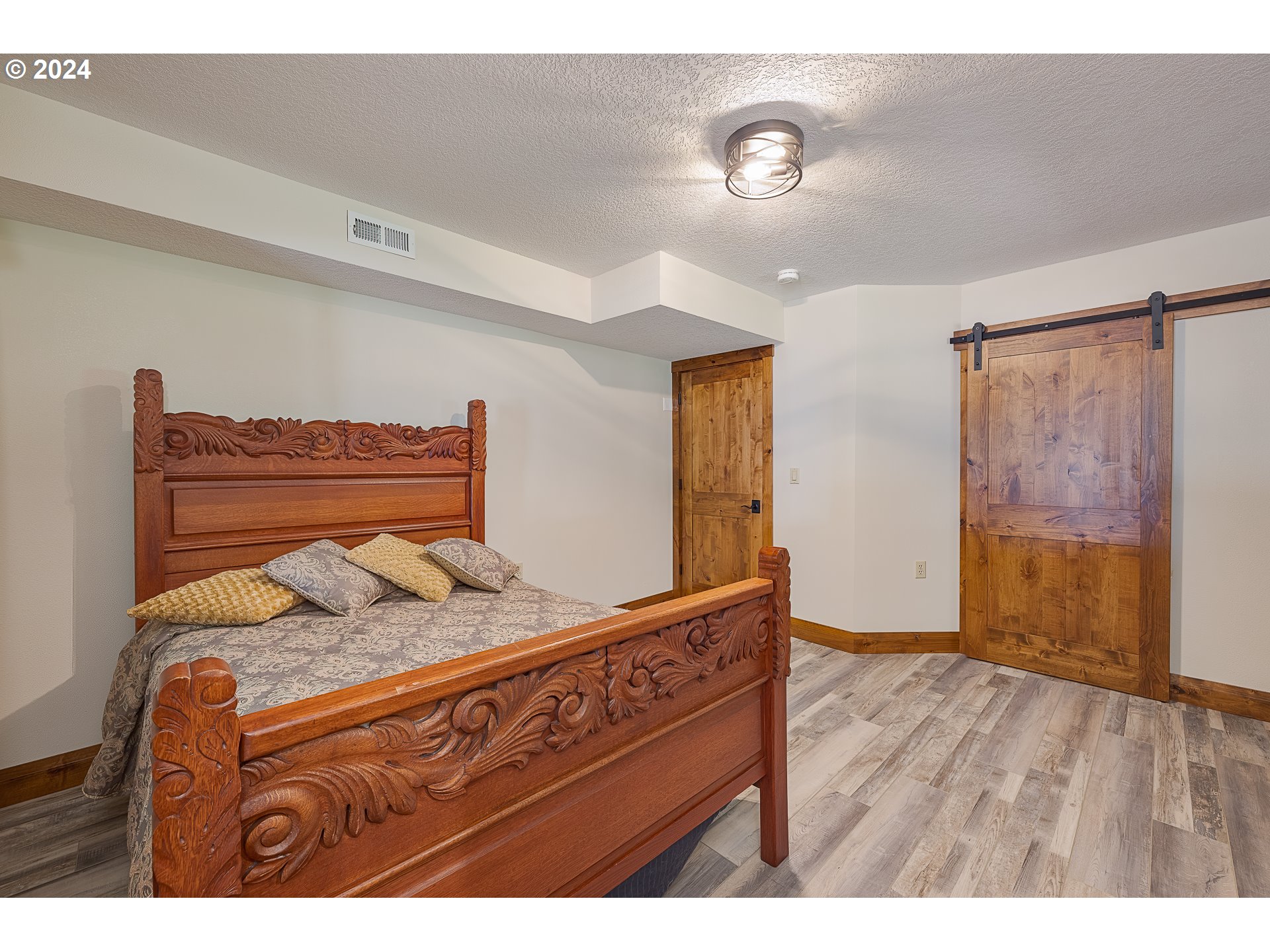 23501 South Fellows Road Beavercreek, OR 97004 - Photo 22 of 45 Gallery Image 22