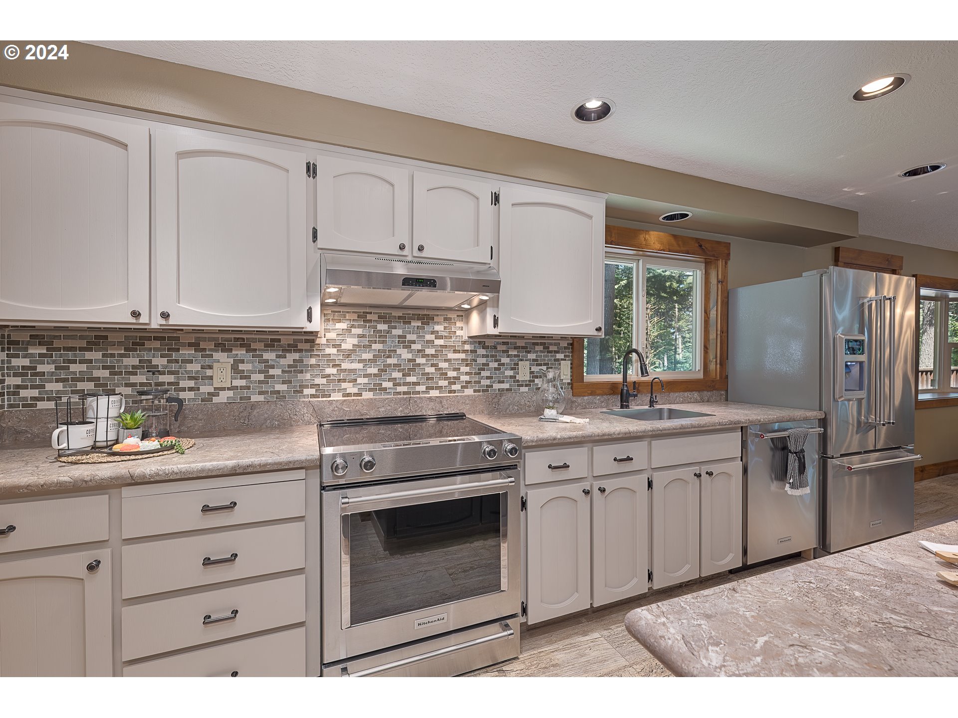 23501 South Fellows Road Beavercreek, OR 97004 - Photo 10 of 45 Gallery Image 10