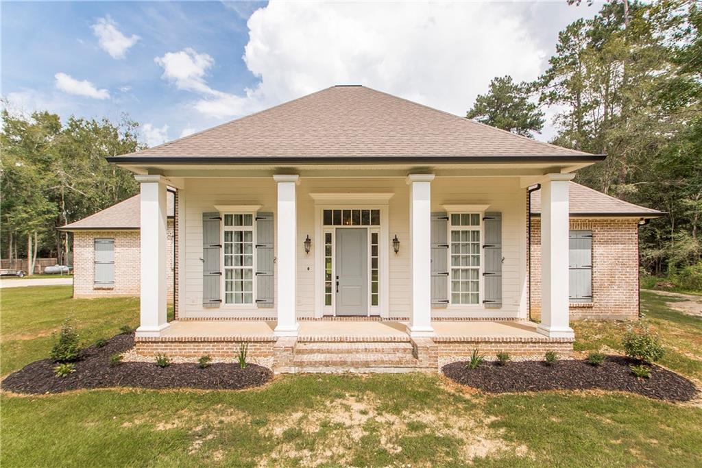 14036 West Hoffman Road Hammond, LA 70403 - Photo 1 of 40 Gallery Image 1