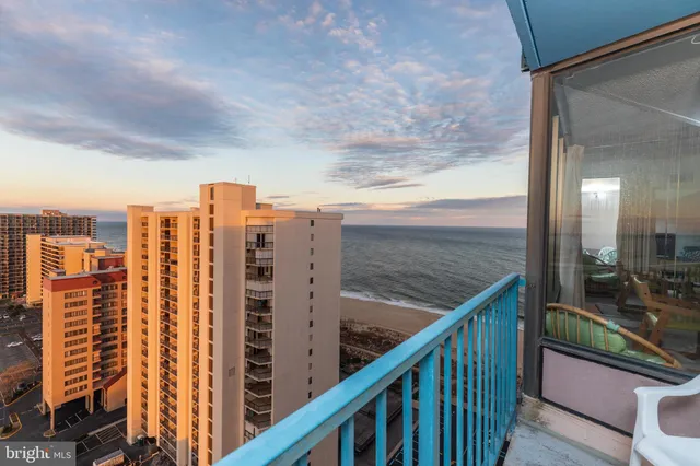 $500,000 | 11000 Coastal Highway, Unit 2004, Ocean City, MD 21842