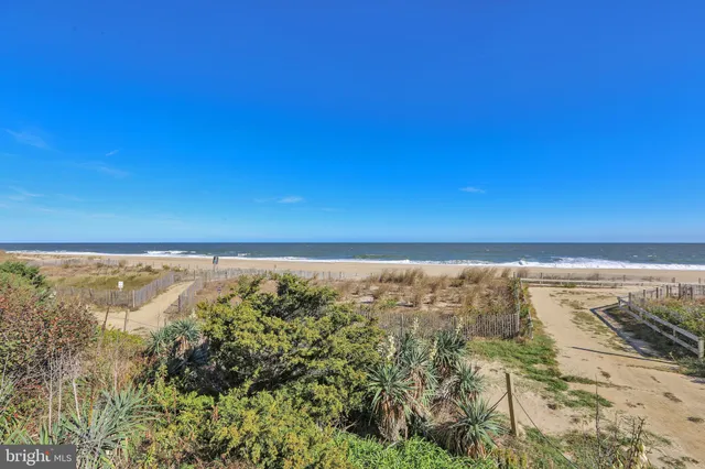 $500,000 | 11000 Coastal Highway, Unit 2004, Ocean City, MD 21842