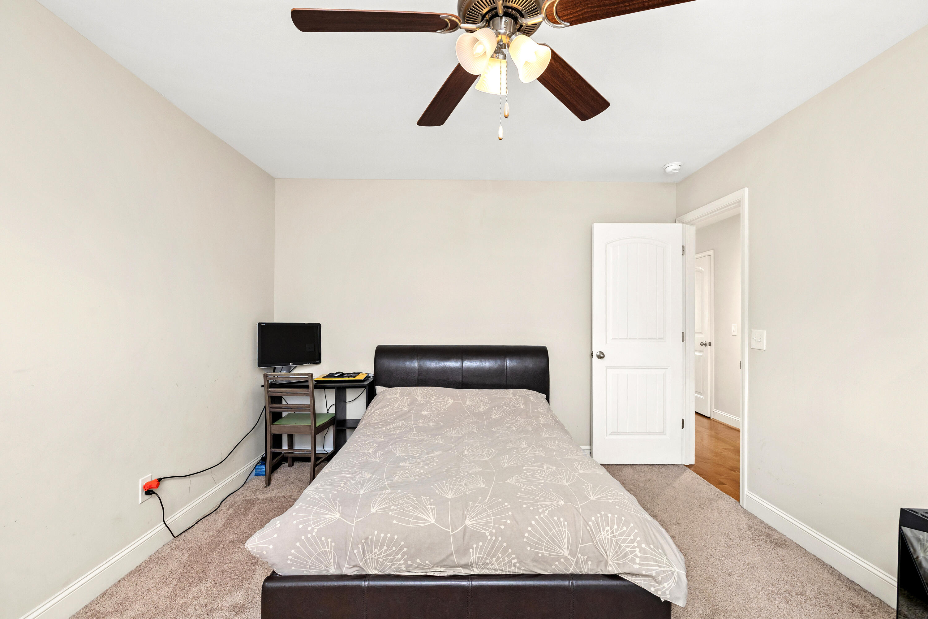 565 Curlew Circle Sumter, SC 29150 - Photo 33 of 46 Bedroom #2 includes a walk in closet also