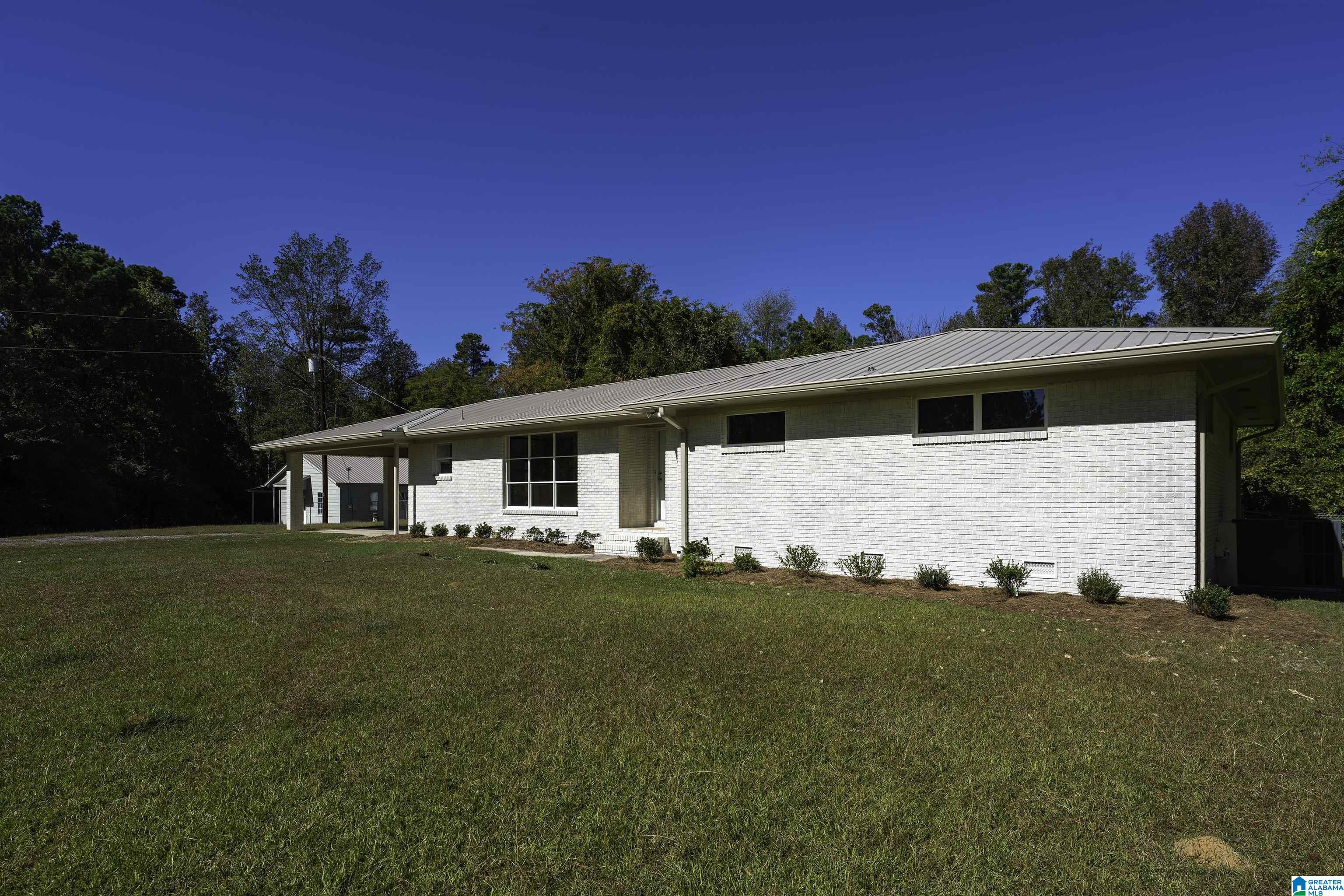 9389 Central Road Warrior, AL 35180 - Photo 3 of 42