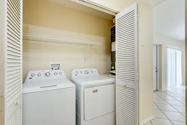 $2,000 | 2906 Southwest Port St Lucie Boulevard, Port St. Lucie, FL 34953